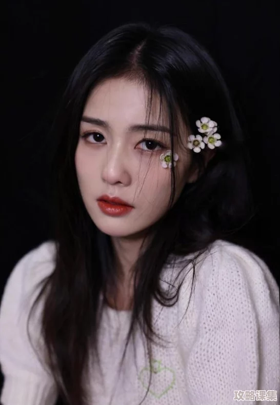 白鹿被狂揉大胸照片，展现了她的独特魅力与风格，引发网友热议与关注