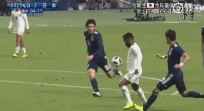 FIFA 23高手进阶：精准掌握马赛回旋技巧，瞬间提升盘带华丽度与突破效率