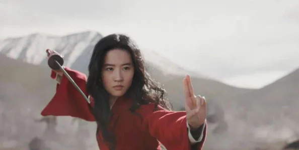 古装片《花木兰》再现经典故事，演员表现出色